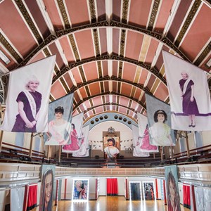 Elf — museum-expo in Den Bosch