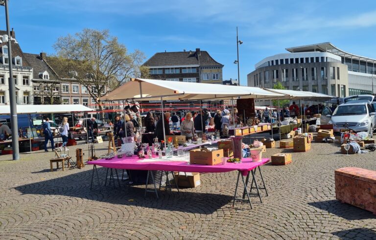 Kunstmarkt Havenstraat — markt-eten in Den Bosch